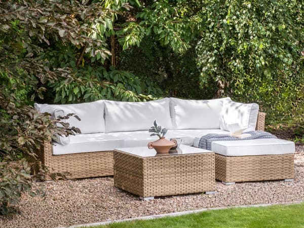 Loungesæt Hvid Rattan 4 Personers Udendørs Lounge Havesofa Venstrevendt Chaiselong med Bord Fodskammel til Terrasse med Hynder Vandtæt