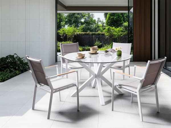4-seters hagesett Rundt bord Hvit Aluminium Gjennomsiktig glassplate Lamellstoler Moderne design