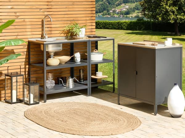 Utekjøkkenøy med oppvaskkum i svart rustfritt stål 80 x 50 x 92 cm Ettgrepsutløp 2 hyller Enhet med topp Hagekjøkken Spiseplass
