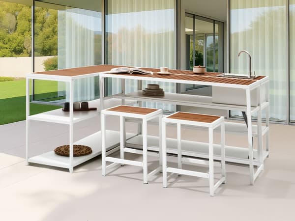 Hagespisesett 3 deler Brunt Polytre Hvitt Stål Rektangulært Bord 2 Krakker Innendørs Utendørs Moderne Design