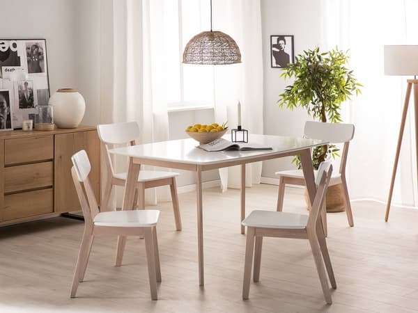 Ruokapöytä valkoinen 150 x 90 x 75 cm MDF-levy vaalea kumipuu matta 4 hengelle