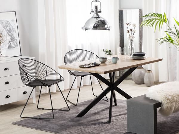 Lyst spisebord af træ metalplade sorte rektangulære ben 140 x 80 cm moderne look