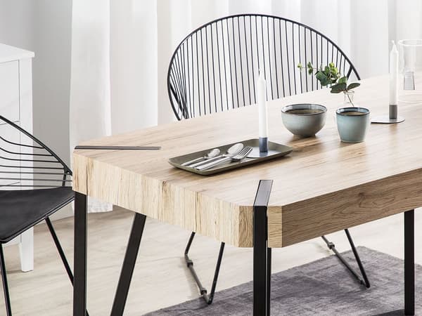 Ruokapöytä vaalea puu MDF-levy musta metalli 130 x 80 x 75 cm neljälle suorakulmainen industriaalinen tyyli