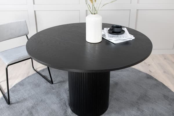 Bianca spisebord Ø110cm svart eik finer .