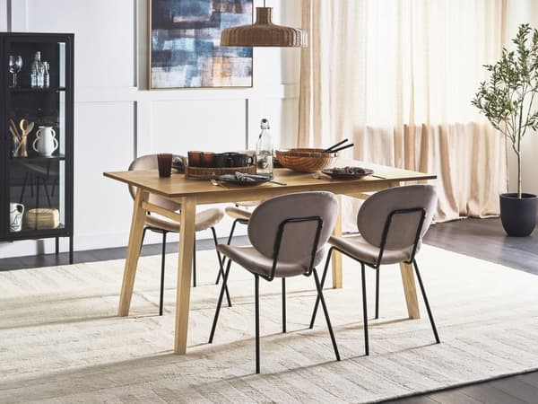 Spisebord lyst træ 150 x 90 cm MDF-plade med gummitræsben 4-personers rektangulært traditionelt