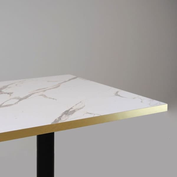 Barbord 60 x 60 cm - Rund modell, vit marmor, mässingskanter