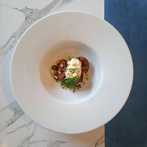 Rund hög stång Ø 60 cm Rom bistro vit marmor