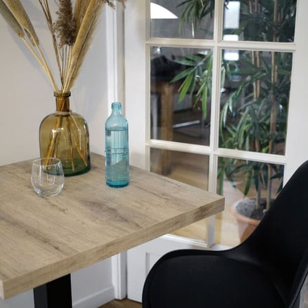Ståbord 60 x 60 cm - Milan T modell naturlig tannin