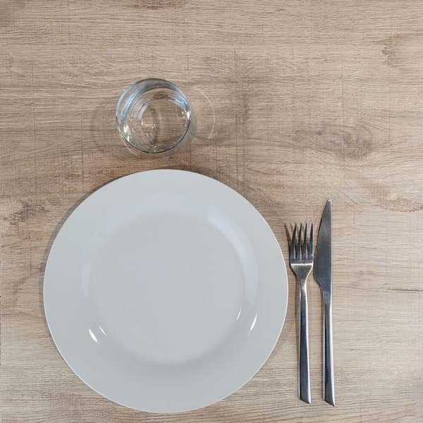 Ståbord 60 x 60 cm - Milan T modell naturlig tannin