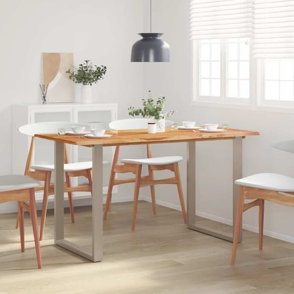 Matbord 140x70x76 cm massivt akaciaträ