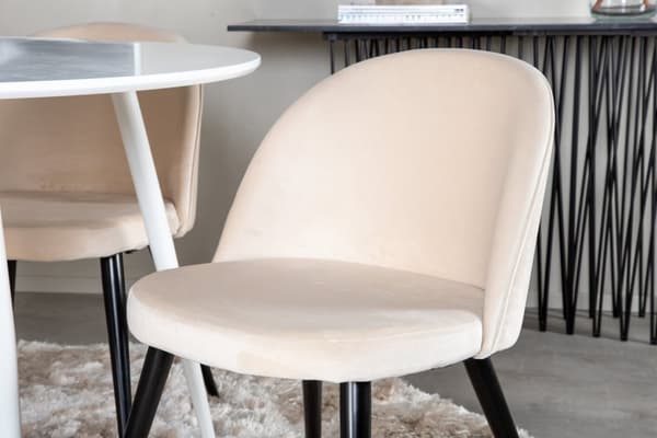 Matgrupp Plaza med stolarna Velvet