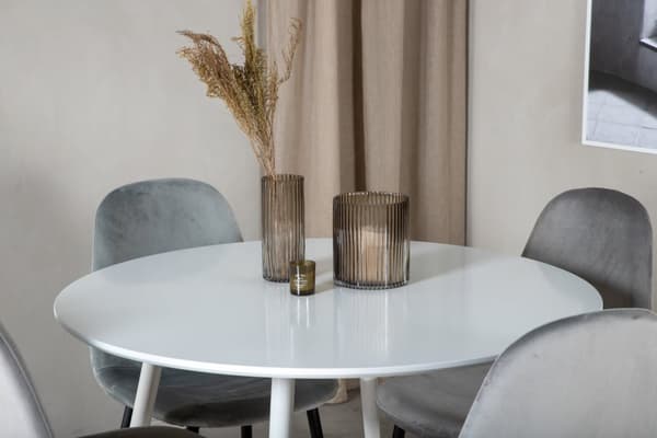 Matgrupp Plaza med stolarna Polar