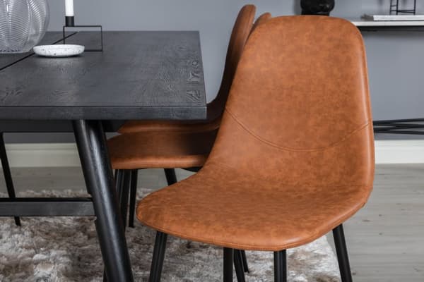 Matgrupp Sleek med stolarna Polar