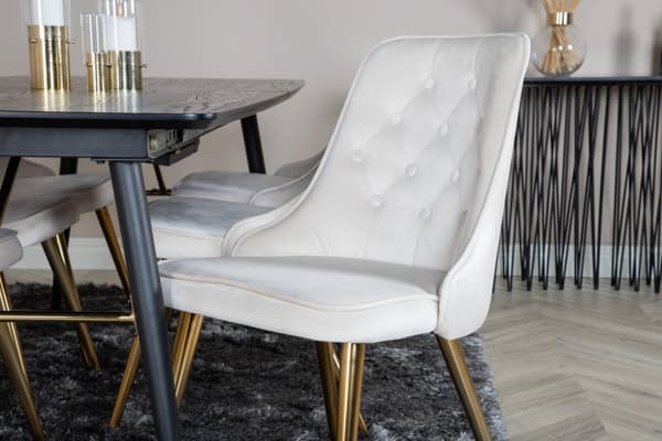 Matgrupp Gold med stolarna Velvet Deluxe