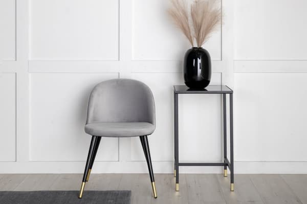 Matgrupp Gold med stolarna Velvet