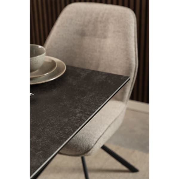 Heaven matbord 80x135cm svart.