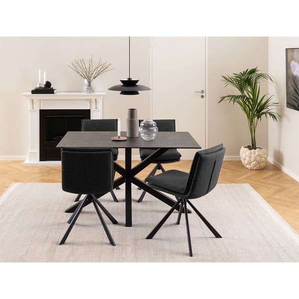 Heaven matbord 80x135cm svart.