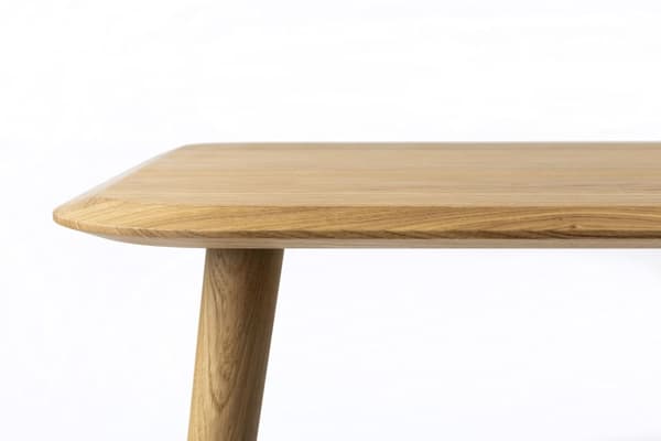 Soap Square spisebord, fremstillet i Litauen