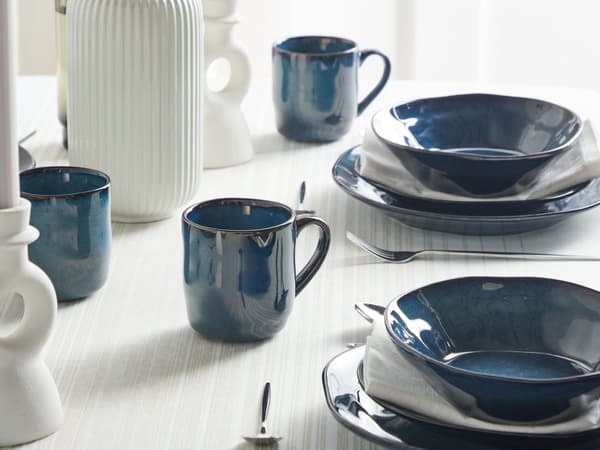 Set om 16 Delar Blått Stengods Kaolin Handgjort Reaktiv Glasyr Finish Service för 4 Personer Hammareffekt Kök Matsal
