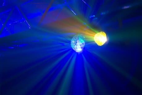 BeamZ LEDWAVE 1x4W discoljus och vatteneffekt 4xUV/W, 6x3W LED