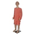 Pikkukuva 1 / 6: Kokovartaloinen tytt�lapsen mallinukke n�yttelyyn Bituxx-myym�l��n