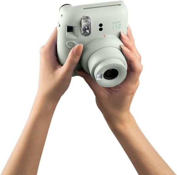 Sofotografisk kamera - Fujifilm - Instax Mini 12 - Mintgrön - Inbyggd blixt - Selfie-spegel