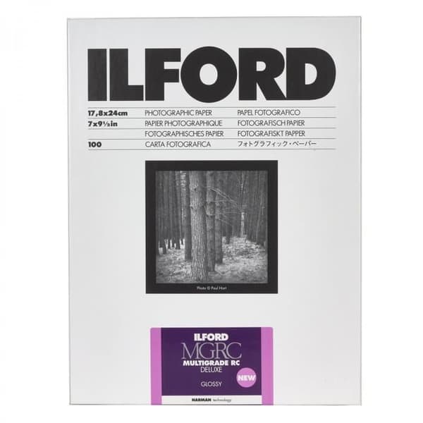 ILFORD MG V RC Glossy 1M svart och vitt silverpapper (1179897) - 100 ark - 17,8x24,0cm