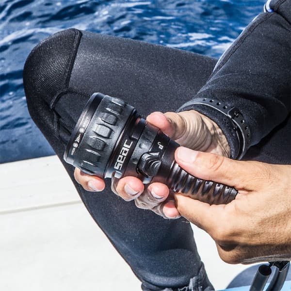 Seacsub Lommelygte R30 Sort 1500 Lumens