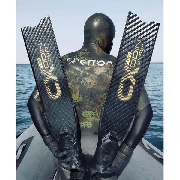 Spetton Spearfishing Finner Cx Odin Quattro Carbon Sort EU 42-43