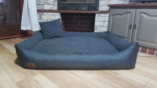 Stilfuld blå vaskbar vandtæt hundeseng 120x90 cm - Komfort til alle størrelser