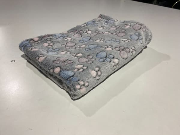 Fleece tæppe 70x50 cm poter mørke