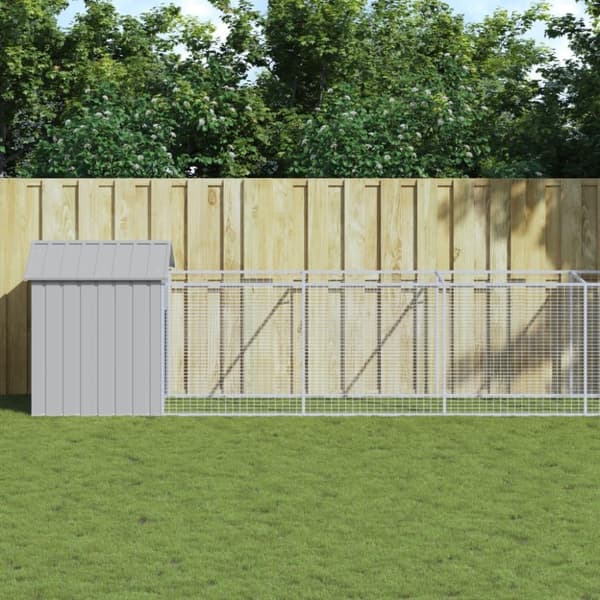 vidaXL Hundehus med tak lysegrå 117x609x123 cm galvanisert stål