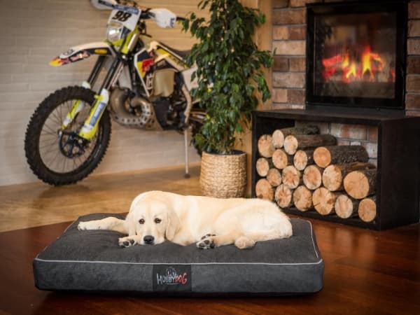 Hobbydog L MATERIAALI MUSTA ECOLEN Hobbydog L MATERIAALI MUSTA ECOLEN
