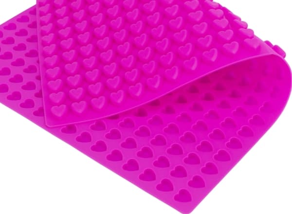 Trixie Baking mat with hearts, silicone, 38 × 28 cm