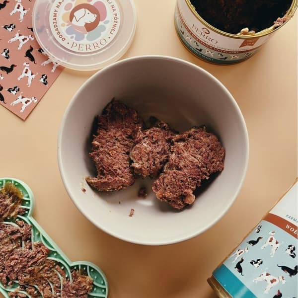 Kostea ruoka PERRO Pihvi 410 g