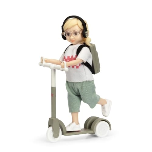 Lundby Dukke med Scooter - Micki
