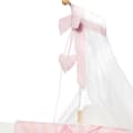 Miniatyrbild 2 av 4: Scarlett docksäng i trä - ROBA - Rosa kapell, kudde och filt