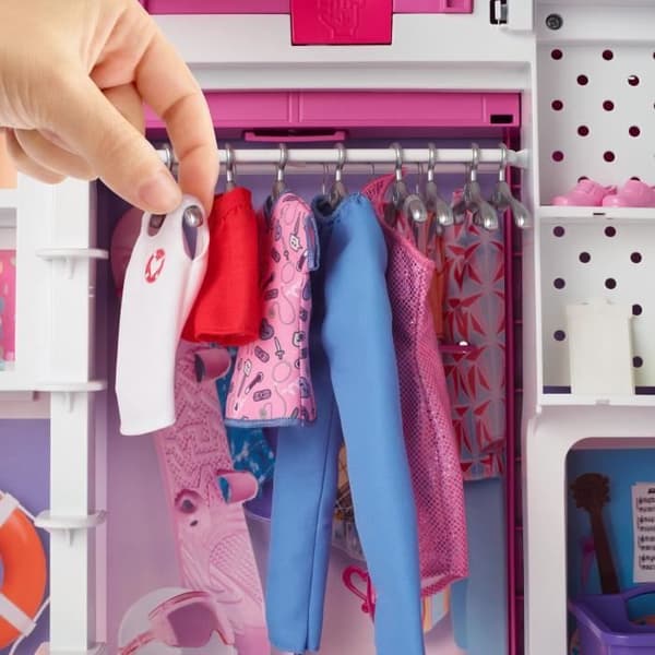 Barbie®-docka och Deluxe dressingbox, över 60 cm, från 3 år HGX57