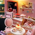 Miniatyrbild 7 av 7: OBOSOE Mini Dockhus Byggsats – Söt rosa hantverksmodell med lampor, Perfekt present