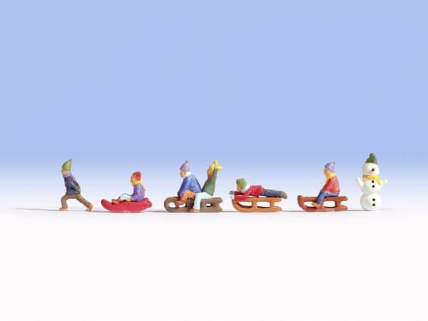 NOCH Children in Snow, N (1:160), Monivärinen