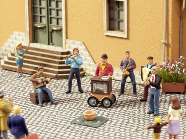 NOCH Street Musicians, N (1:160), Multifärg