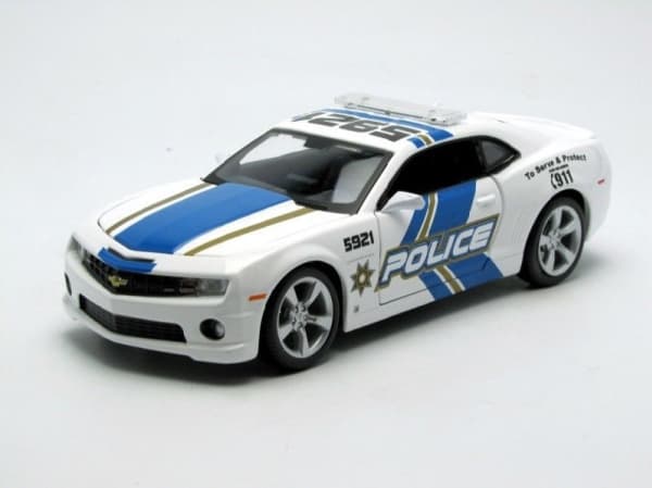 MAISTO DIE CAST automodelis Chevrolet Camaro SS RS Police 2010 1:24 , 31208