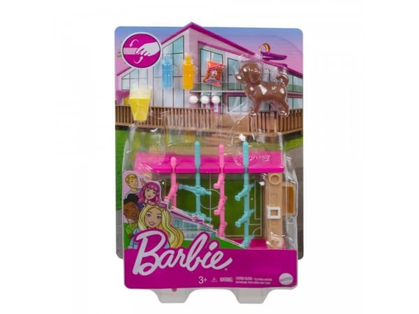 Mattel Barbie doll Minikit Barbie world foosball