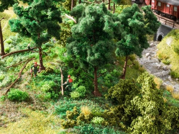NOCH Felling Trees, N (1:160)