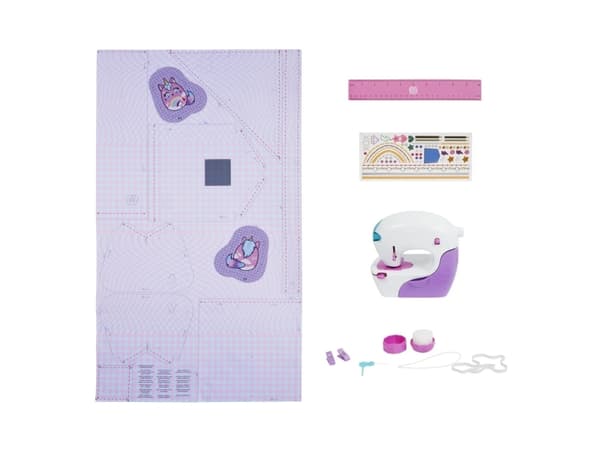 Cool Maker Stitch N Style Fashion Studio