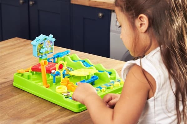 The Screwball Scramble Game