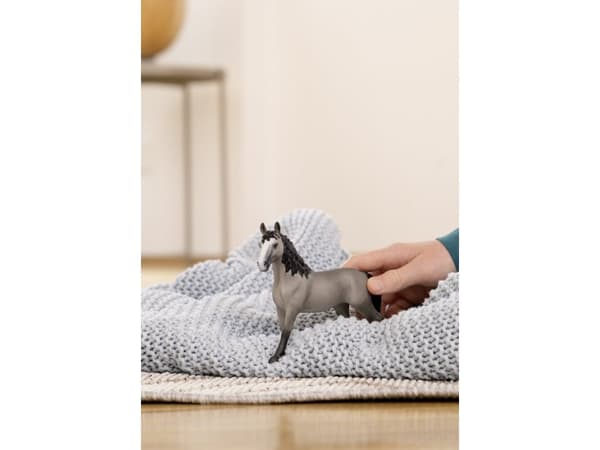 Schleich Cheval de Selle Francais