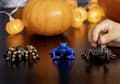 Miniatyrbilde 3 av 5: Schleich Blue Poison Dart Frog