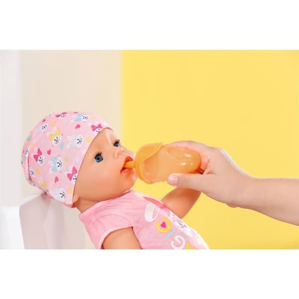 Baby född dricksflaska blandat