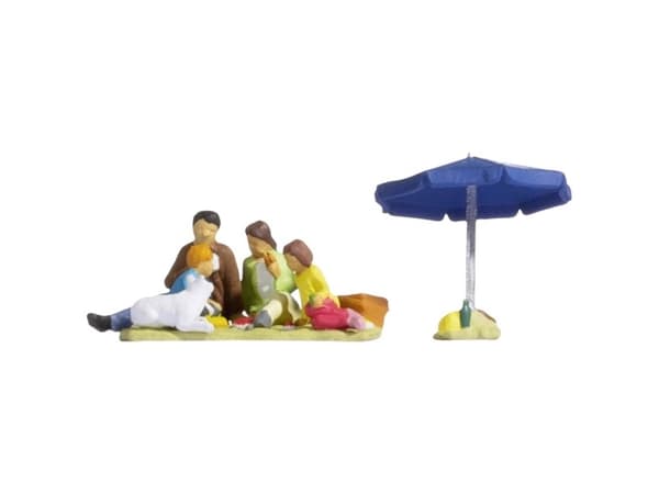 NOCH 15599, Family Having a Picnic, Monivärinen, Muovi